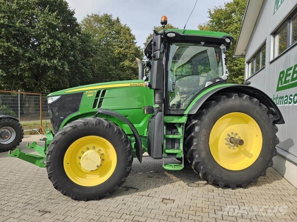 John Deere 7250R 트랙터