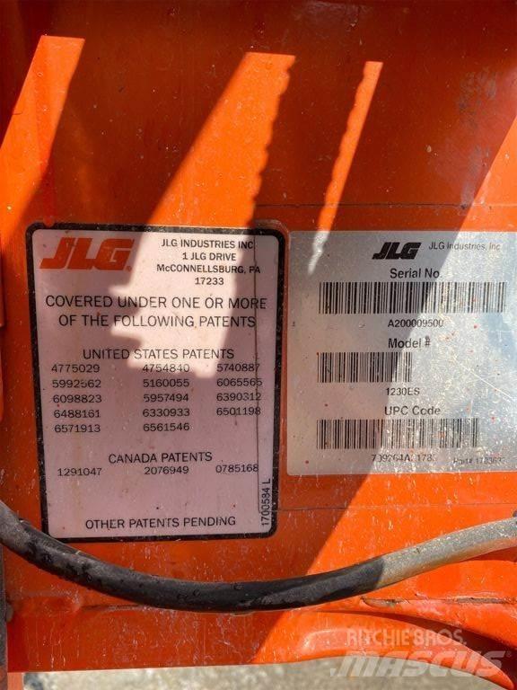 JLG 1230ES 기타 승강기와 플랫폼