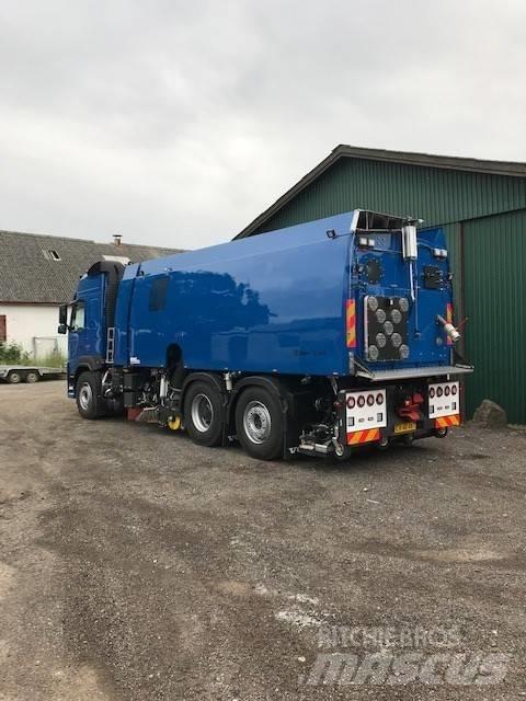 Volvo FM 500 청소 트럭