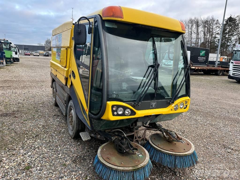 Johnston CN400 도로 청소차