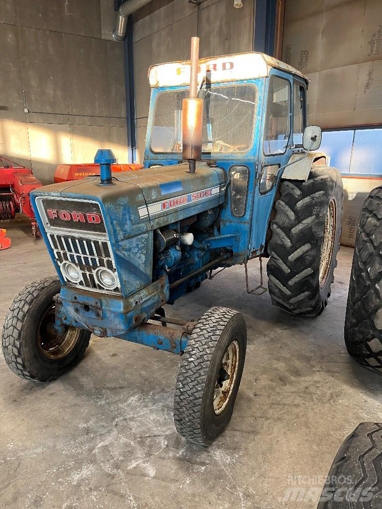 Ford 5000 Y 트랙터