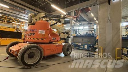 JLG E 450 AJ 관절형 전동이동 리프트