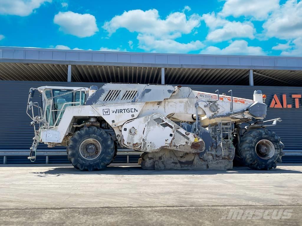 Wirtgen WR 240I 아스팔트 리사이클러