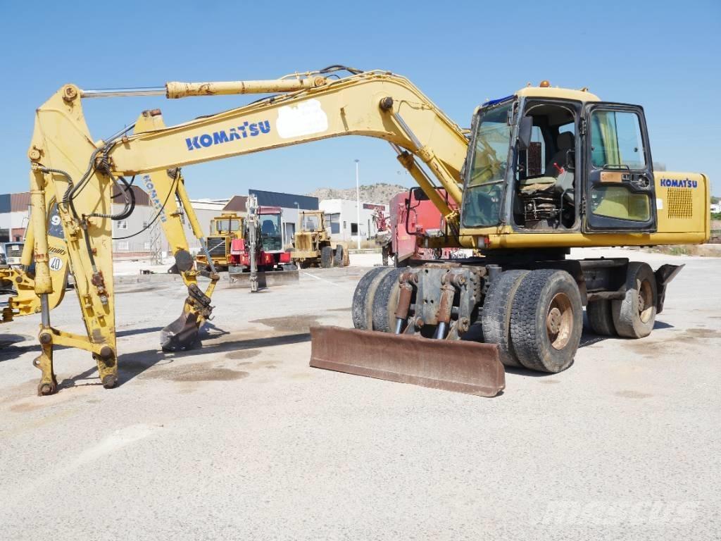 Komatsu PW 170  휠 굴삭기