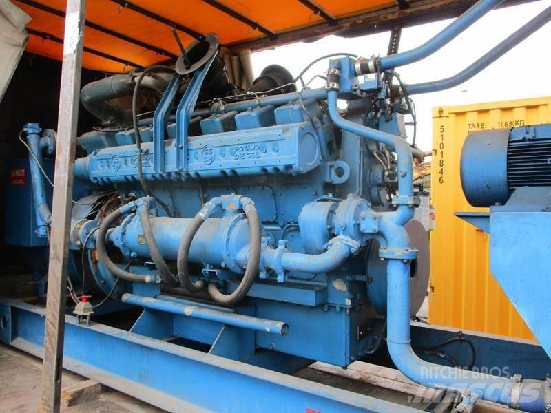 Wärtsilä UD 25 디젤 발전기