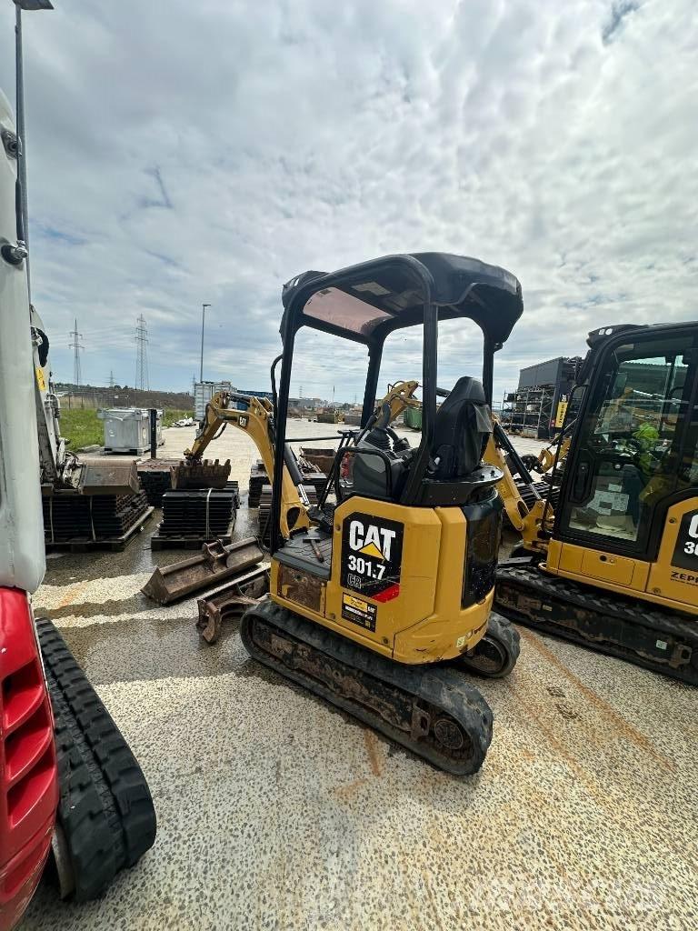 CAT 301.7 소형 굴삭기 7톤 미만