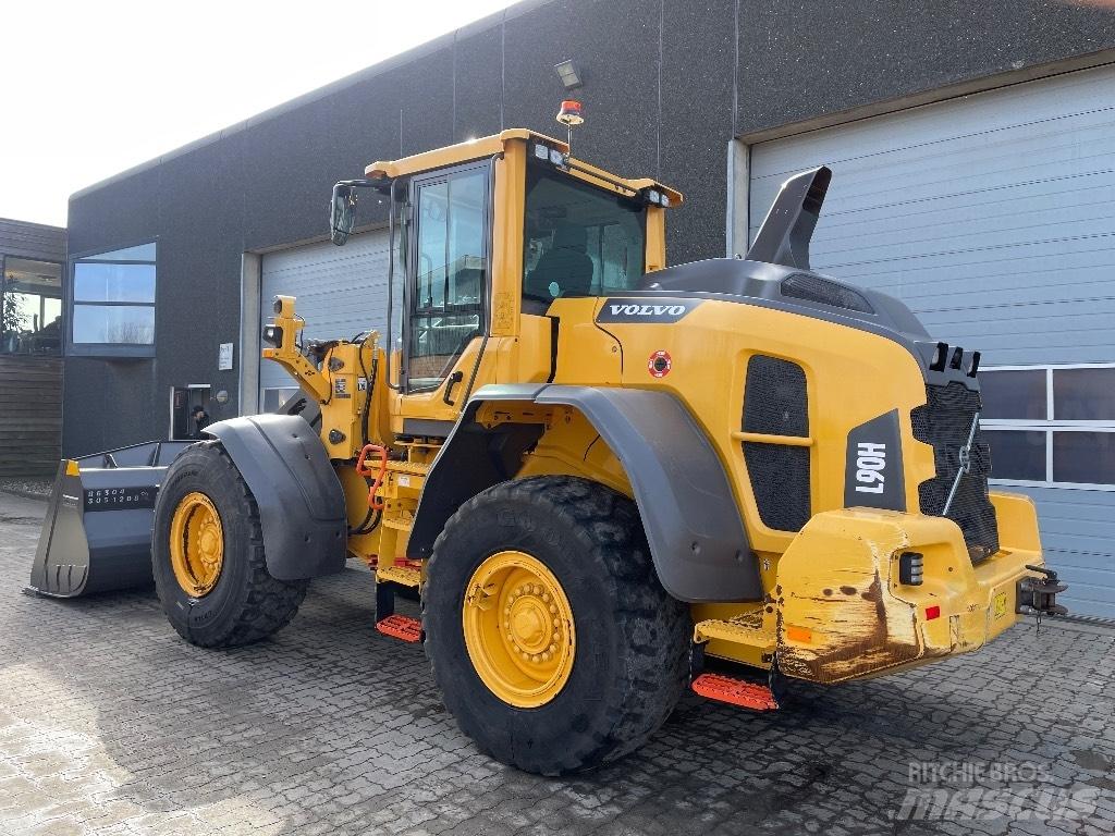 Volvo L90H  휠로우더