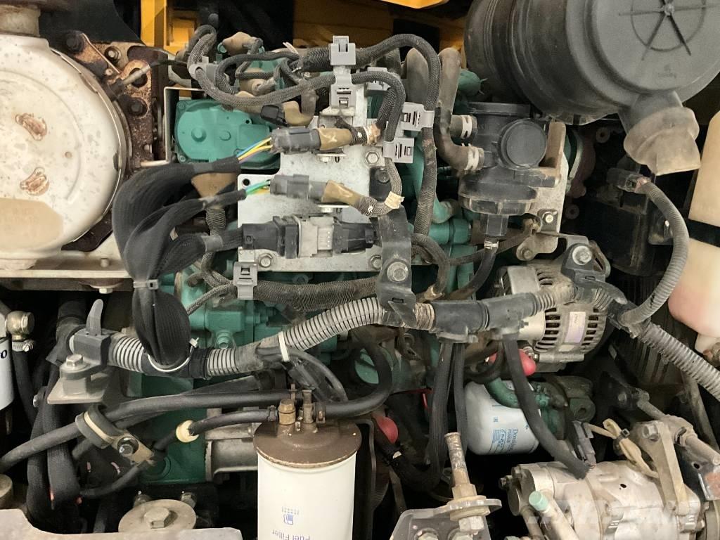 Volvo ECR 88 D 중형굴삭기 7톤-28톤