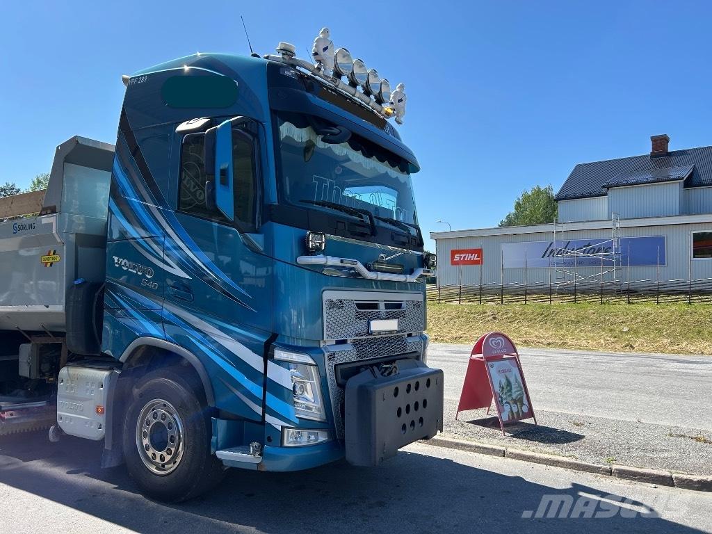 Volvo FH 540 덤프 트럭