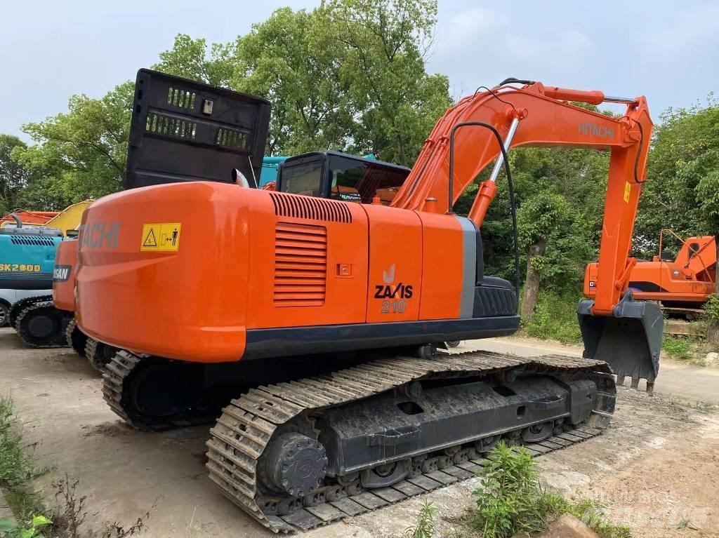 Hitachi ZX 210 대형 굴삭기 29톤 이상