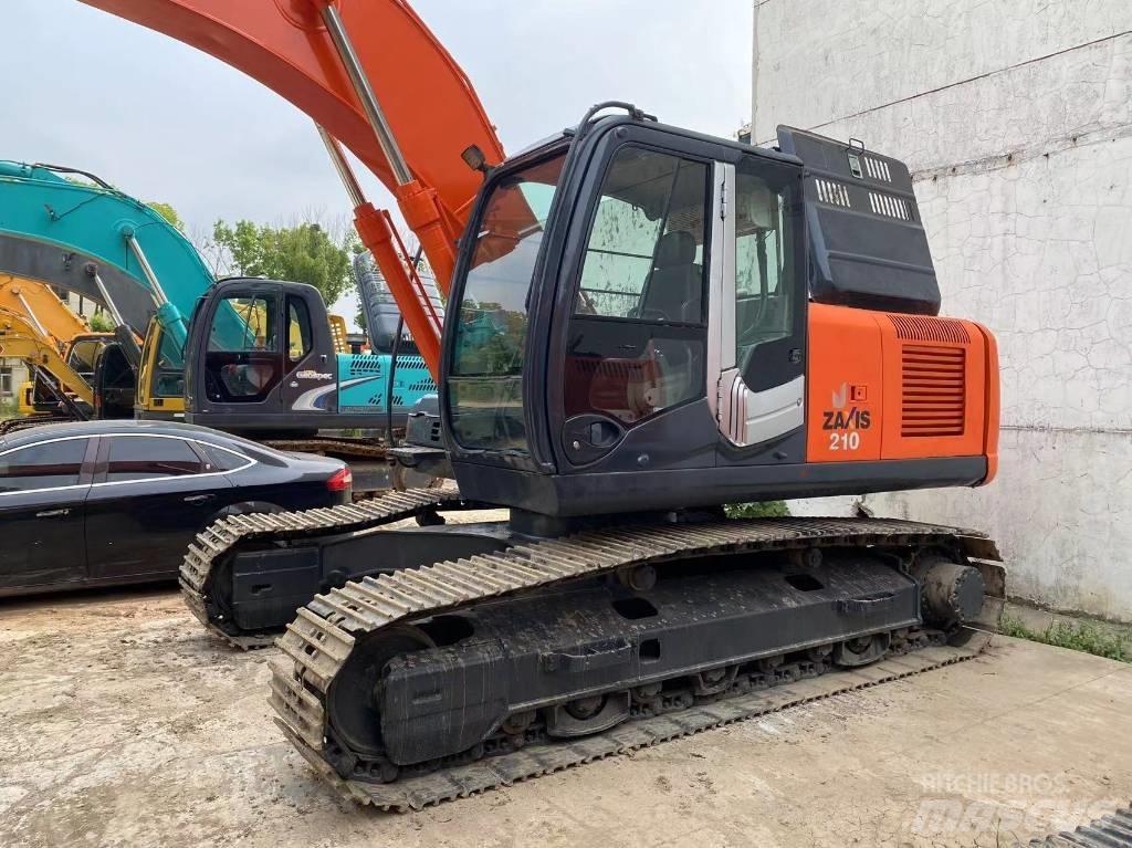 Hitachi ZX 210 대형 굴삭기 29톤 이상
