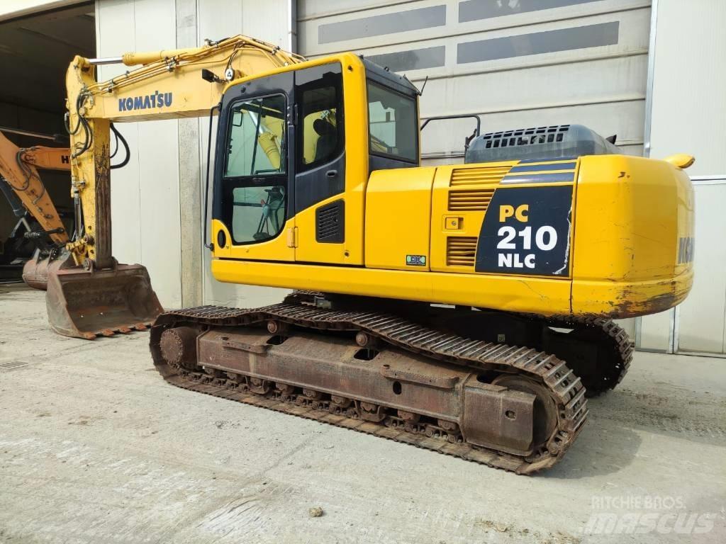 Komatsu PC 210 NLC-8 대형 굴삭기 29톤 이상