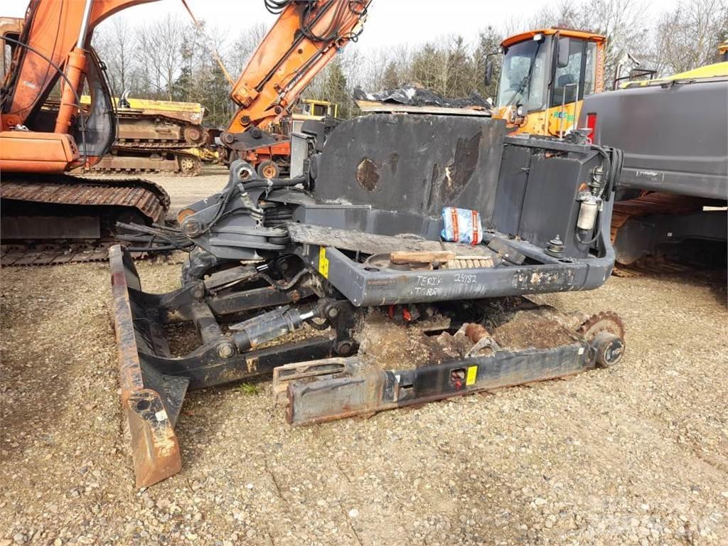 Terex TC85 트랙터