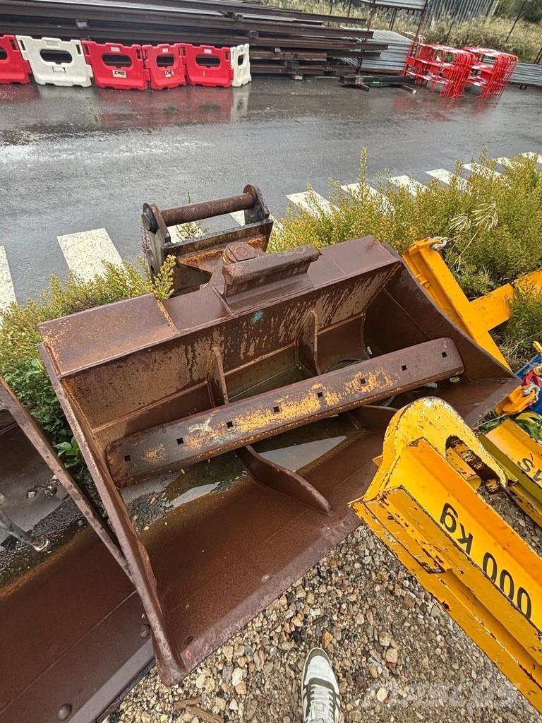  OilQuickRail OQR 버켓