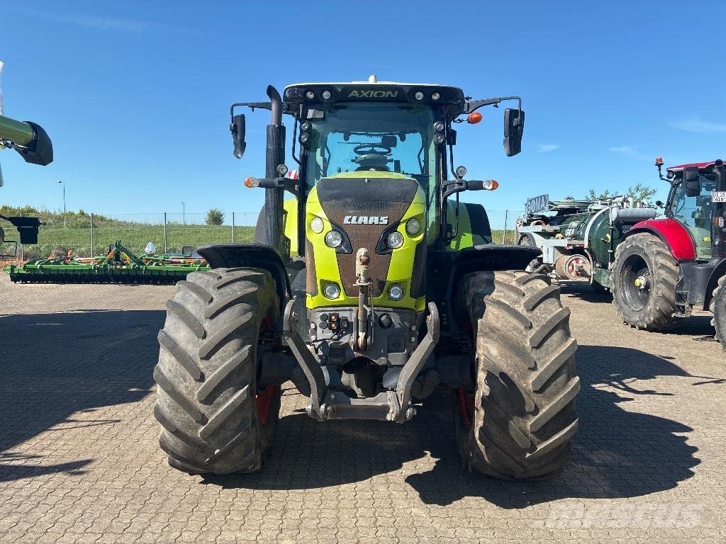 CLAAS AXION 830 CIS+ 트랙터