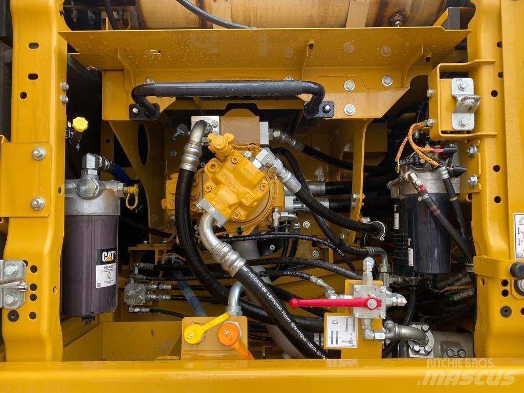 CAT 340uhd 파쇄용 굴삭기