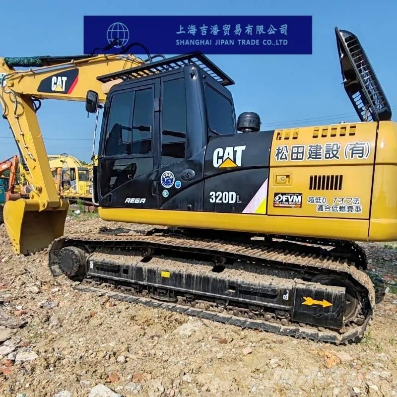 CAT 320 D 대형 굴삭기 29톤 이상