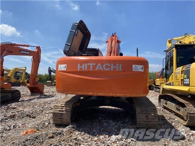 Hitachi ZX 250 대형 굴삭기 29톤 이상