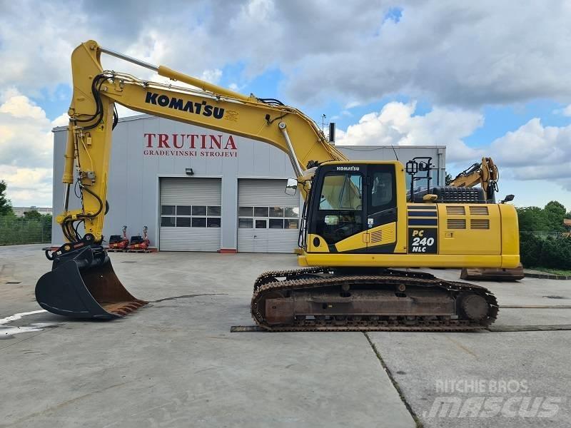 Komatsu PC 240NLC-11 대형 굴삭기 29톤 이상