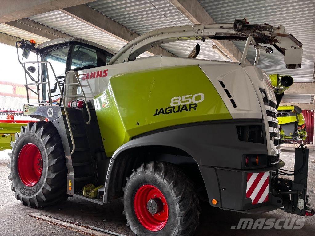 CLAAS Jaguar 850 자동 초지기계