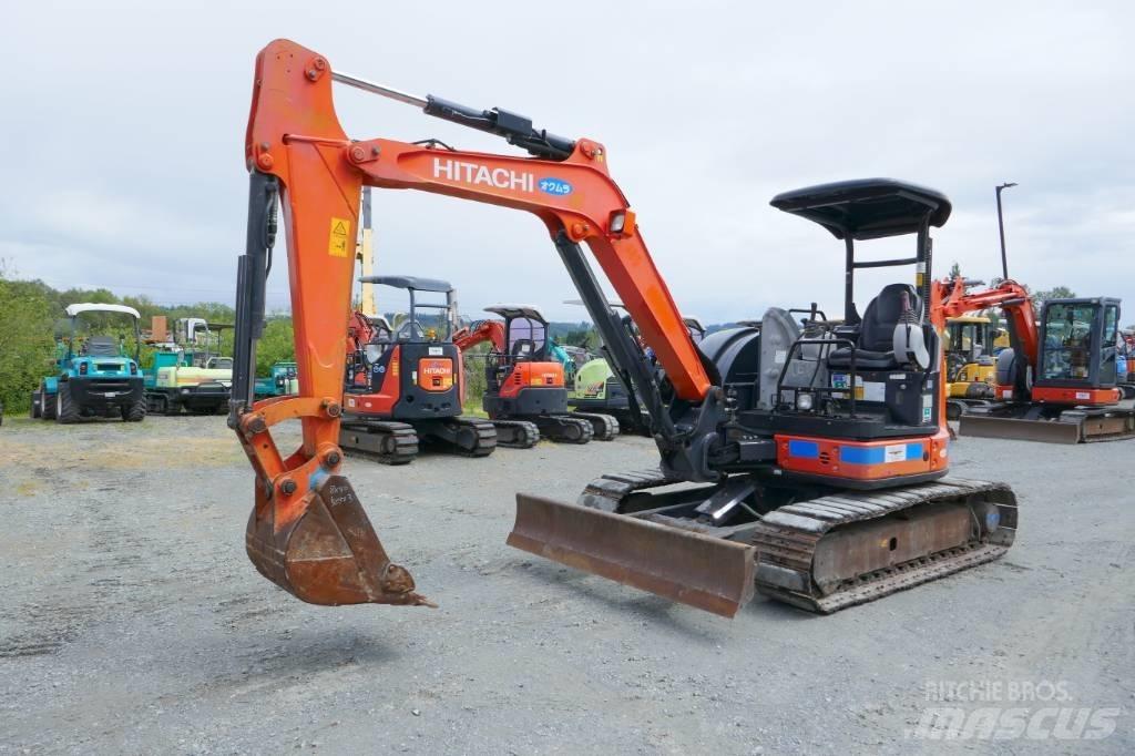 Hitachi ZX 40 U-5 B 소형 굴삭기 7톤 미만
