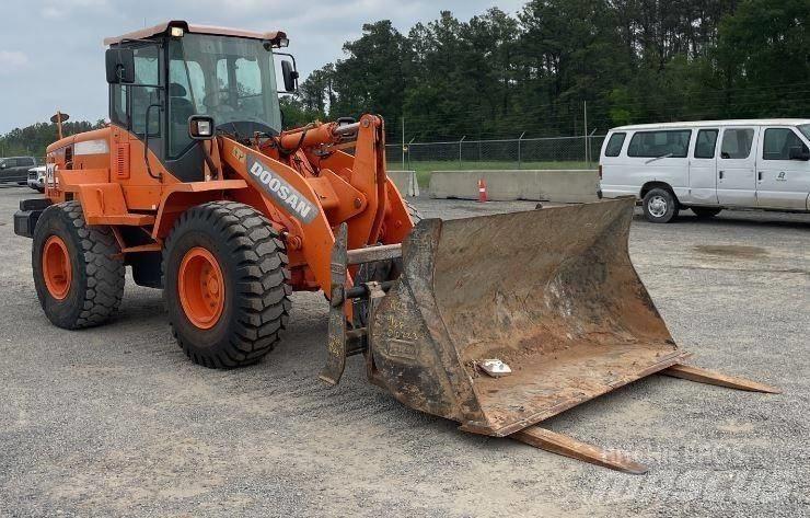 Doosan DL220-3  휠로우더