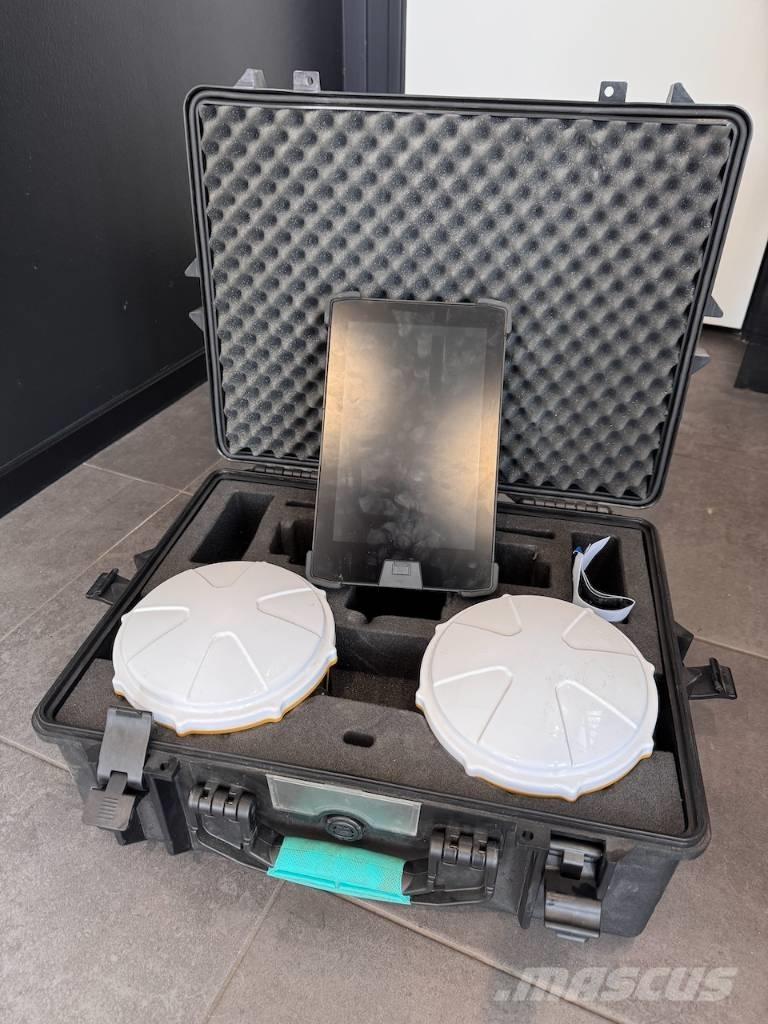 CAT 323 대형 굴삭기 29톤 이상