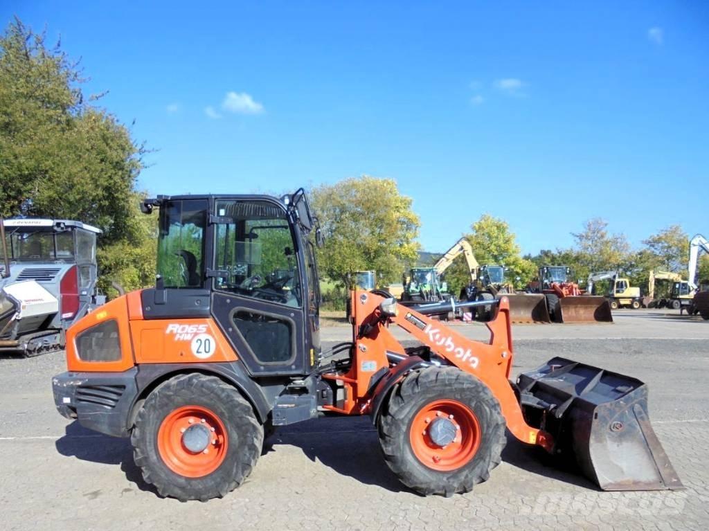 Kubota R 065  휠로우더