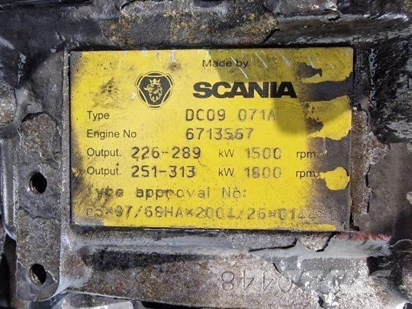 Scania DC09 71A 엔진
