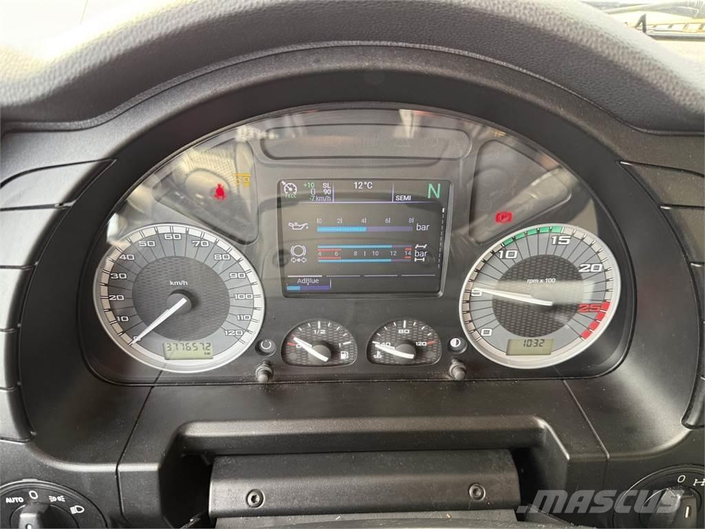 Iveco AS280 6X2 훅 리프트 트럭