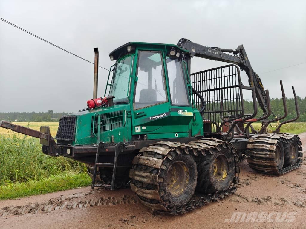 Timberjack 810 B 원목 포워더