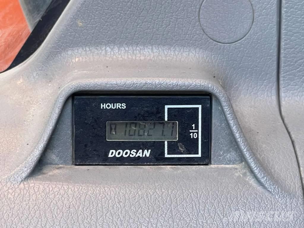 Doosan DX170W-5  휠 굴삭기