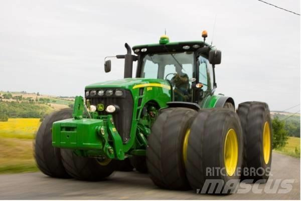 John Deere JD8270 트랙터