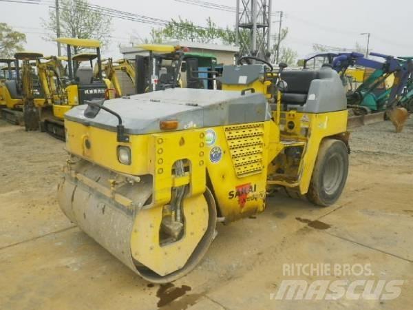 Sakai TW500 싱글 드럼 롤러