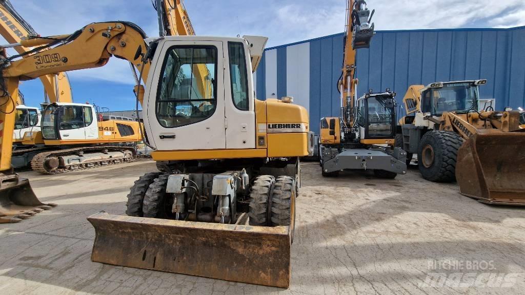 Liebherr A 309  휠 굴삭기