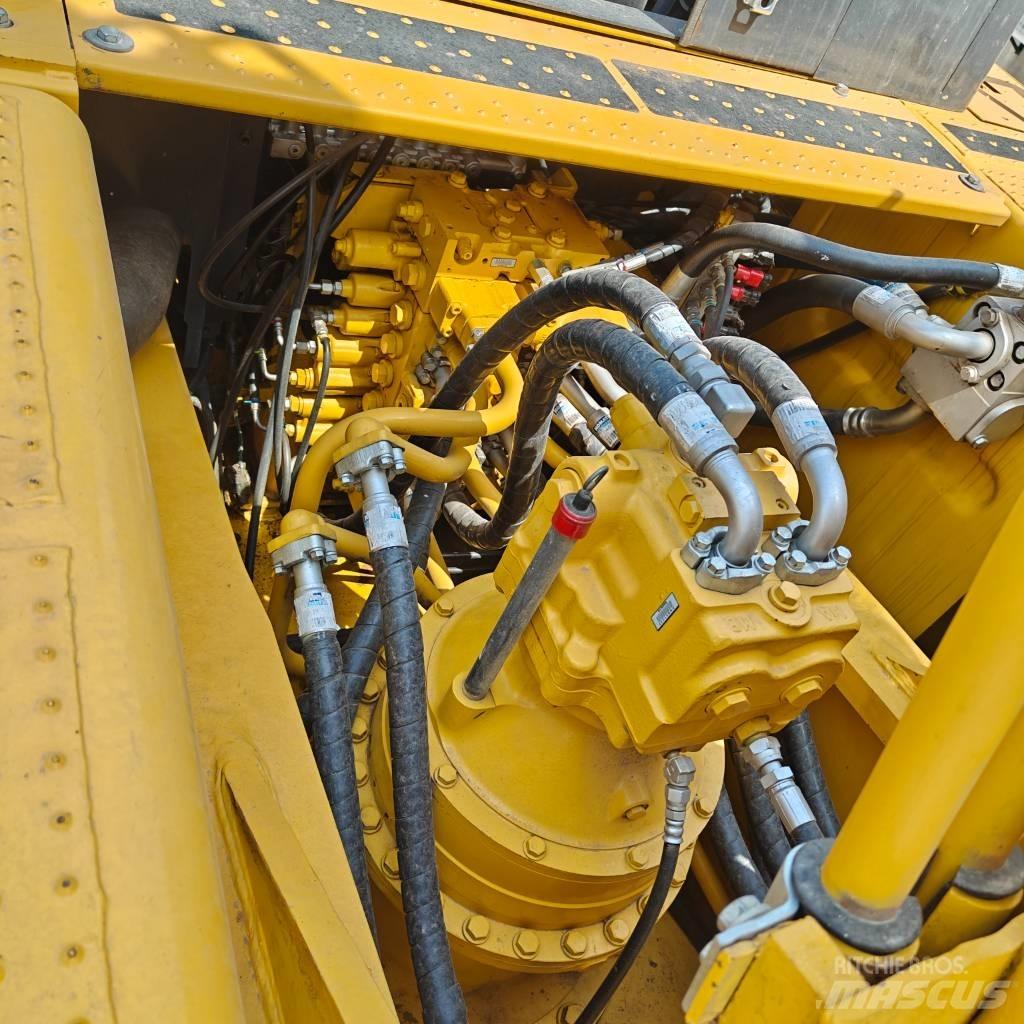 Komatsu 450LC-8 대형 굴삭기 29톤 이상