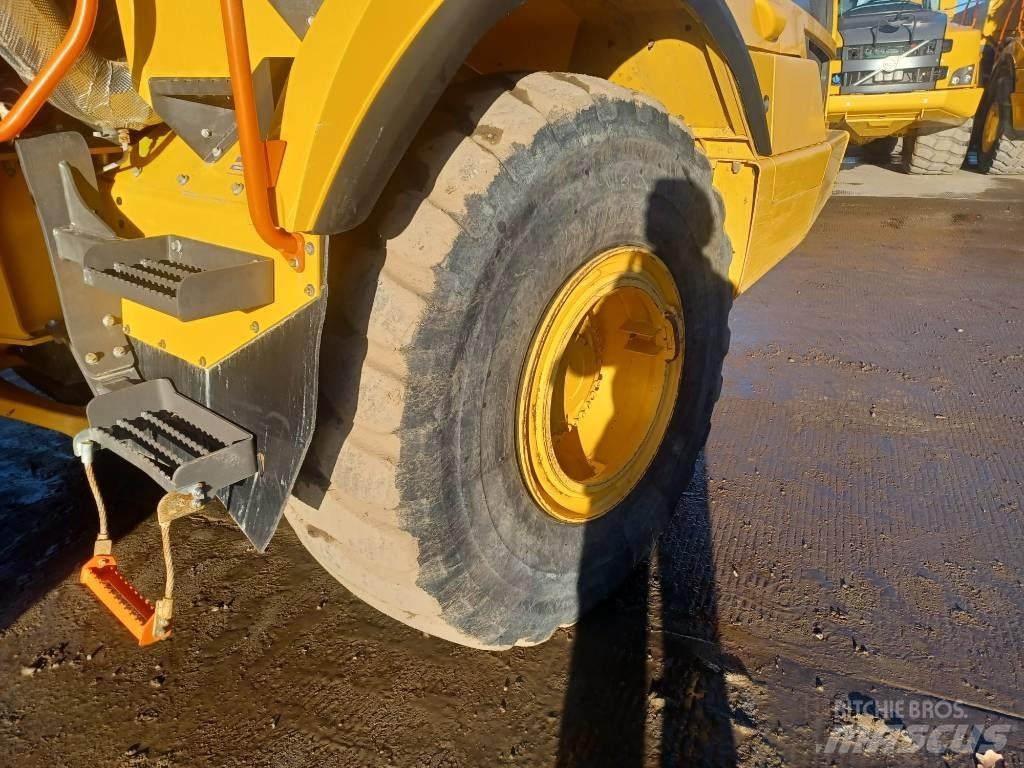 Volvo A 25 G 연결식 홀러