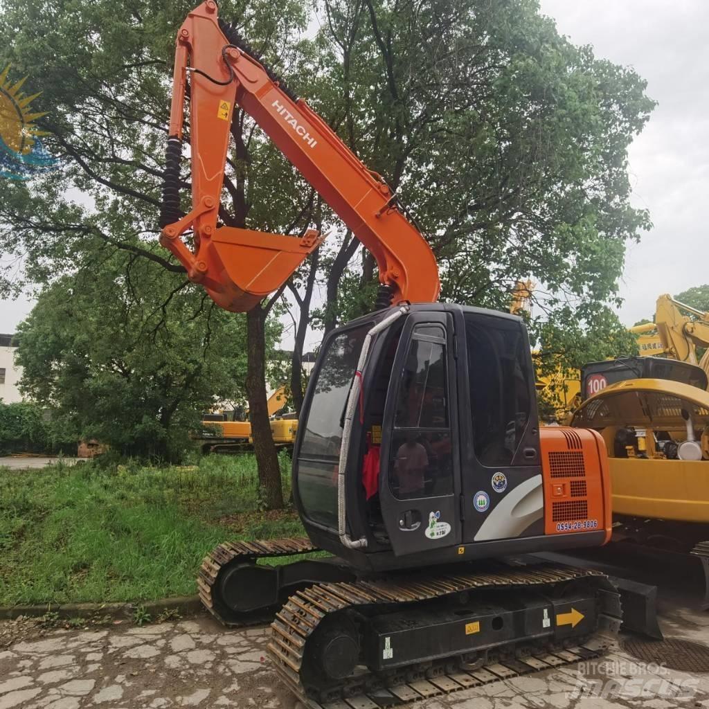 Hitachi ZX 70 소형 굴삭기 7톤 미만
