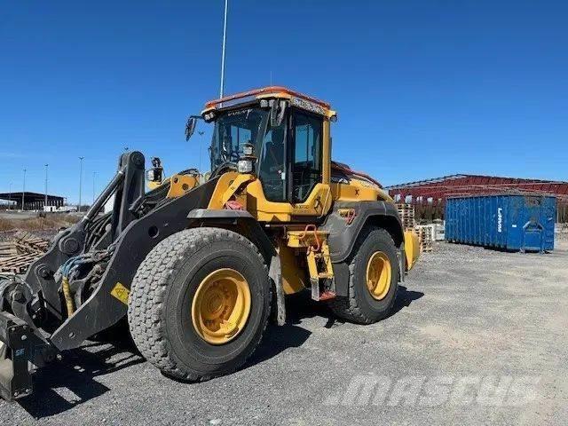 Volvo L 120 H  휠로우더