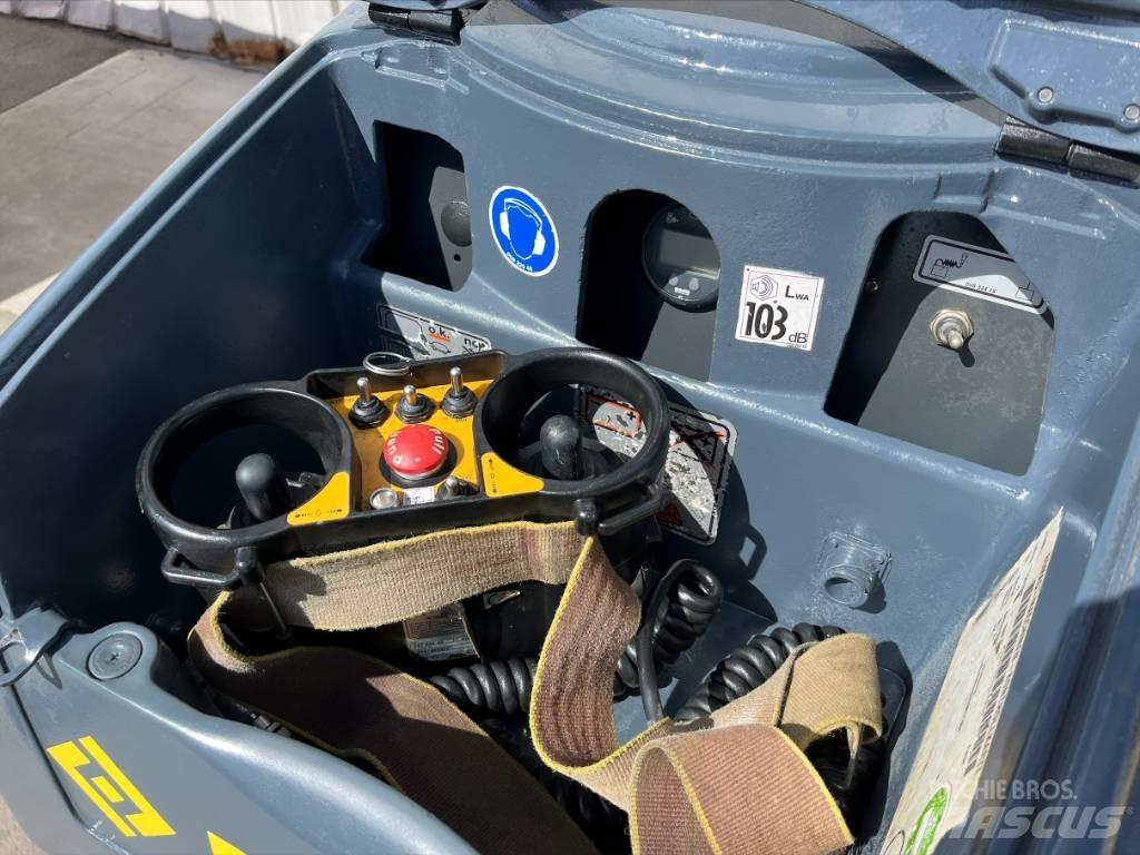Bomag BMP 8500 토양 다짐기