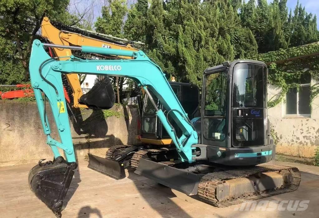 Kobelco SK 55 소형 굴삭기 7톤 미만