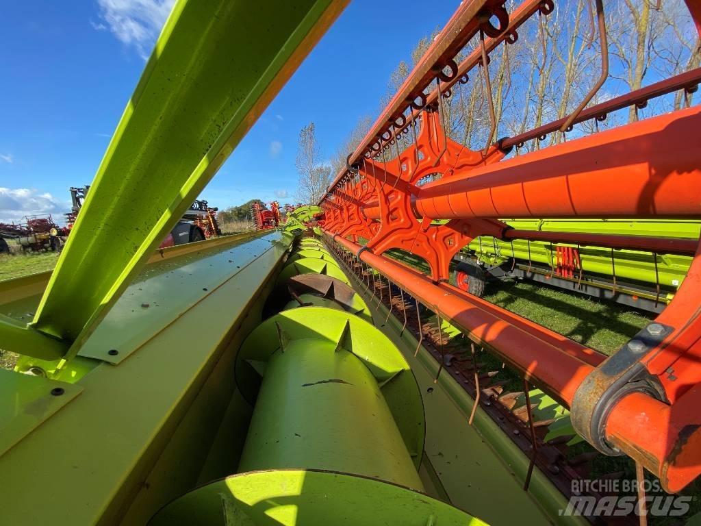 CLAAS Lexion 770 TT 콤바인 수확기