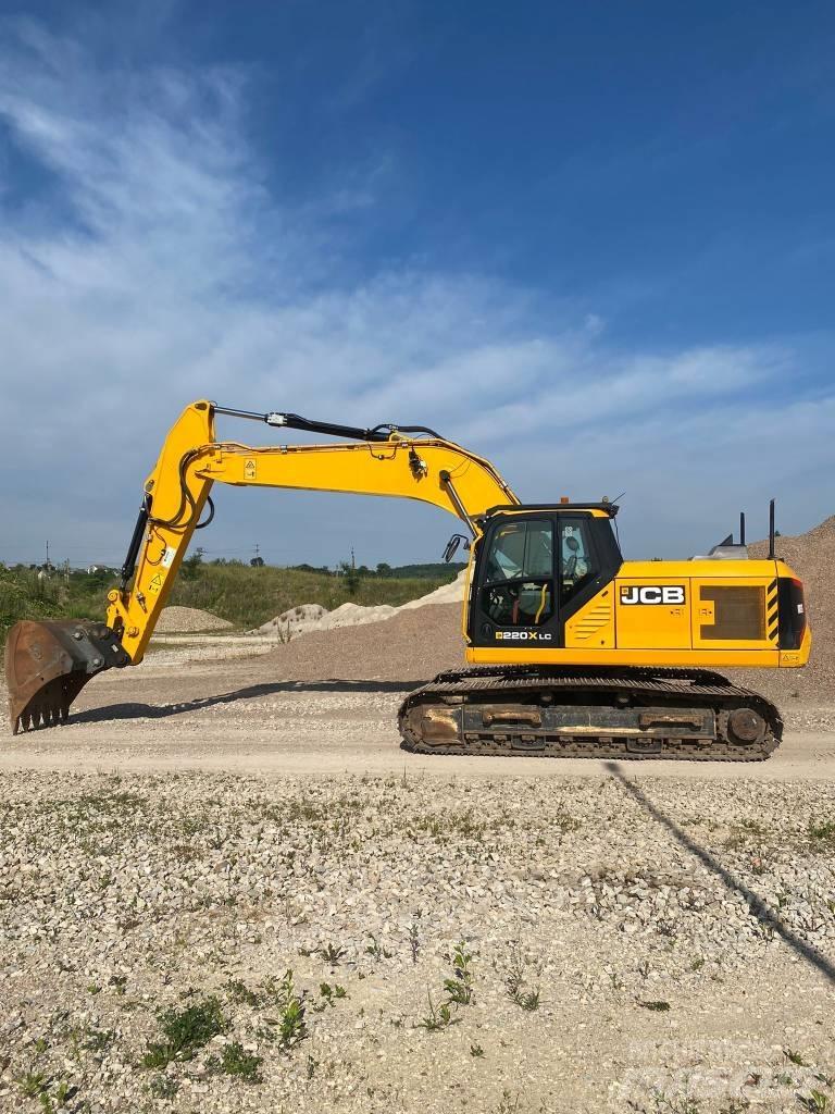 JCB 220 대형 굴삭기 29톤 이상