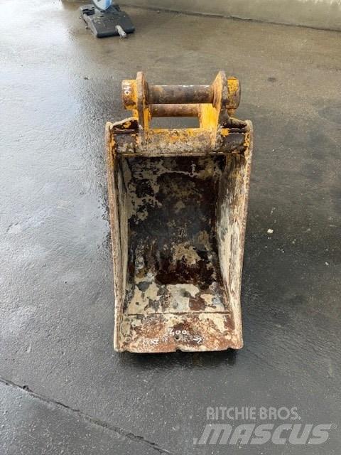 JCB 7-8 TON 백호