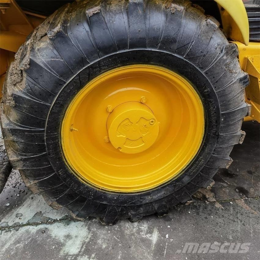 JCB 4CX 백호로더