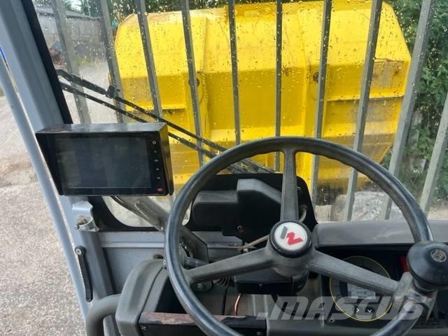 Wacker Neuson DW 90 건설현장 덤프트럭