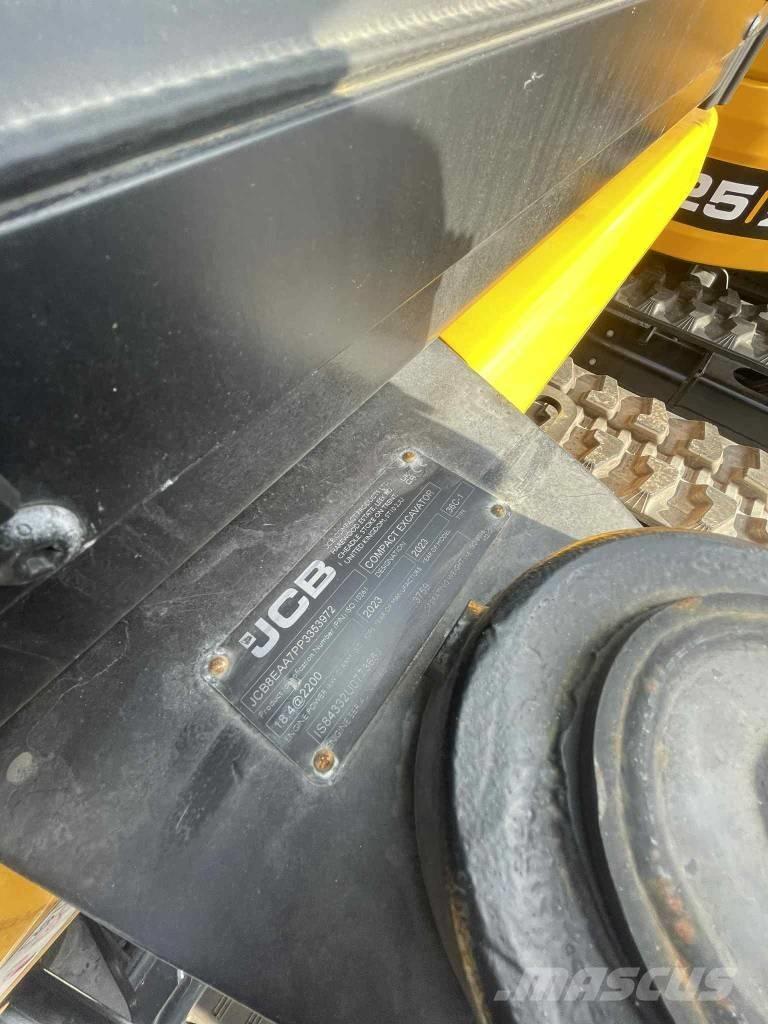 JCB 36 C-1 소형 굴삭기 7톤 미만