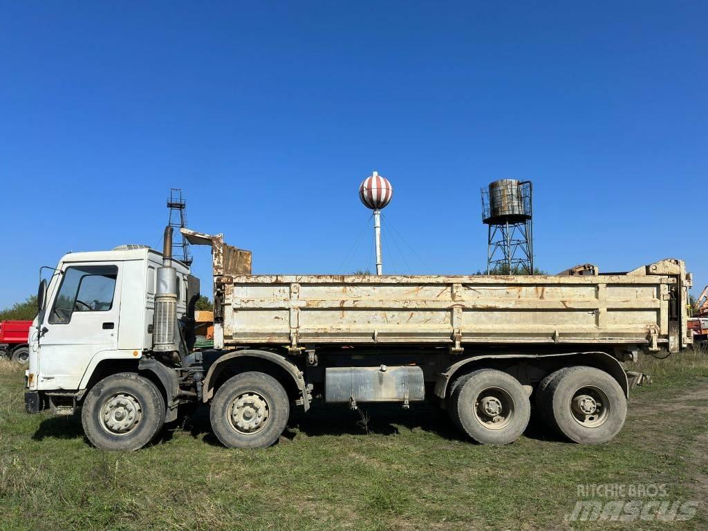 Volvo FL 10 덤프 트럭