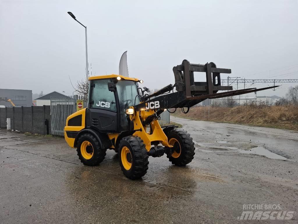 JCB 406  휠로우더