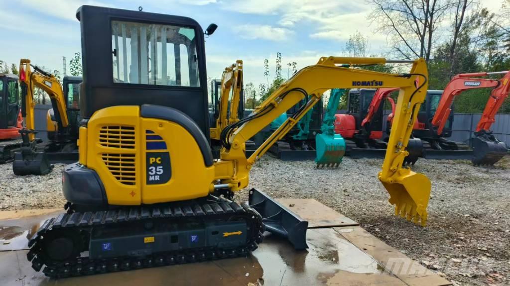 Komatsu PC 35 MR 소형 굴삭기 7톤 미만